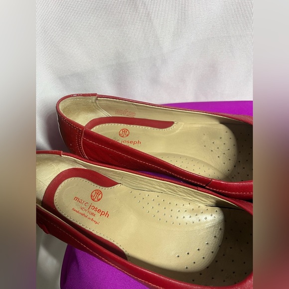Marc Joseph Women's Red Flats with Braided Accent - Picture 4 of 12
